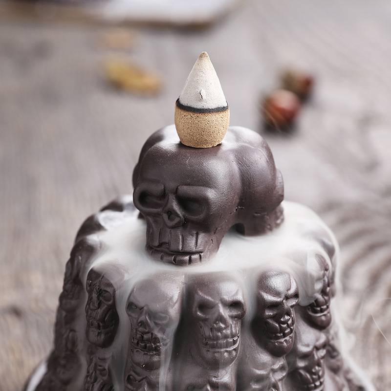 Halloween Skull Mountain Backflow Incense Burner