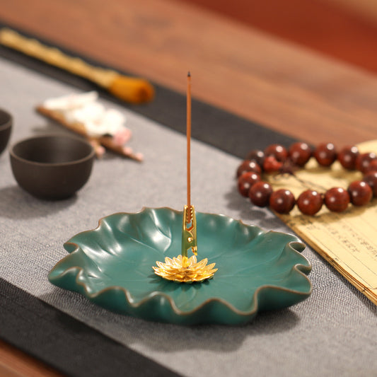 Buddha Hand Lotus Upright Clamp Incense Stick Holder with Lotus Leaf Shape Ash Catcher